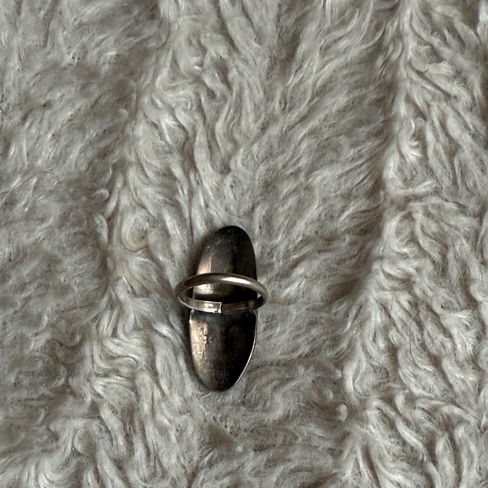Silver and Turquoise Thunderbird Ring - Picture 3 of 5
